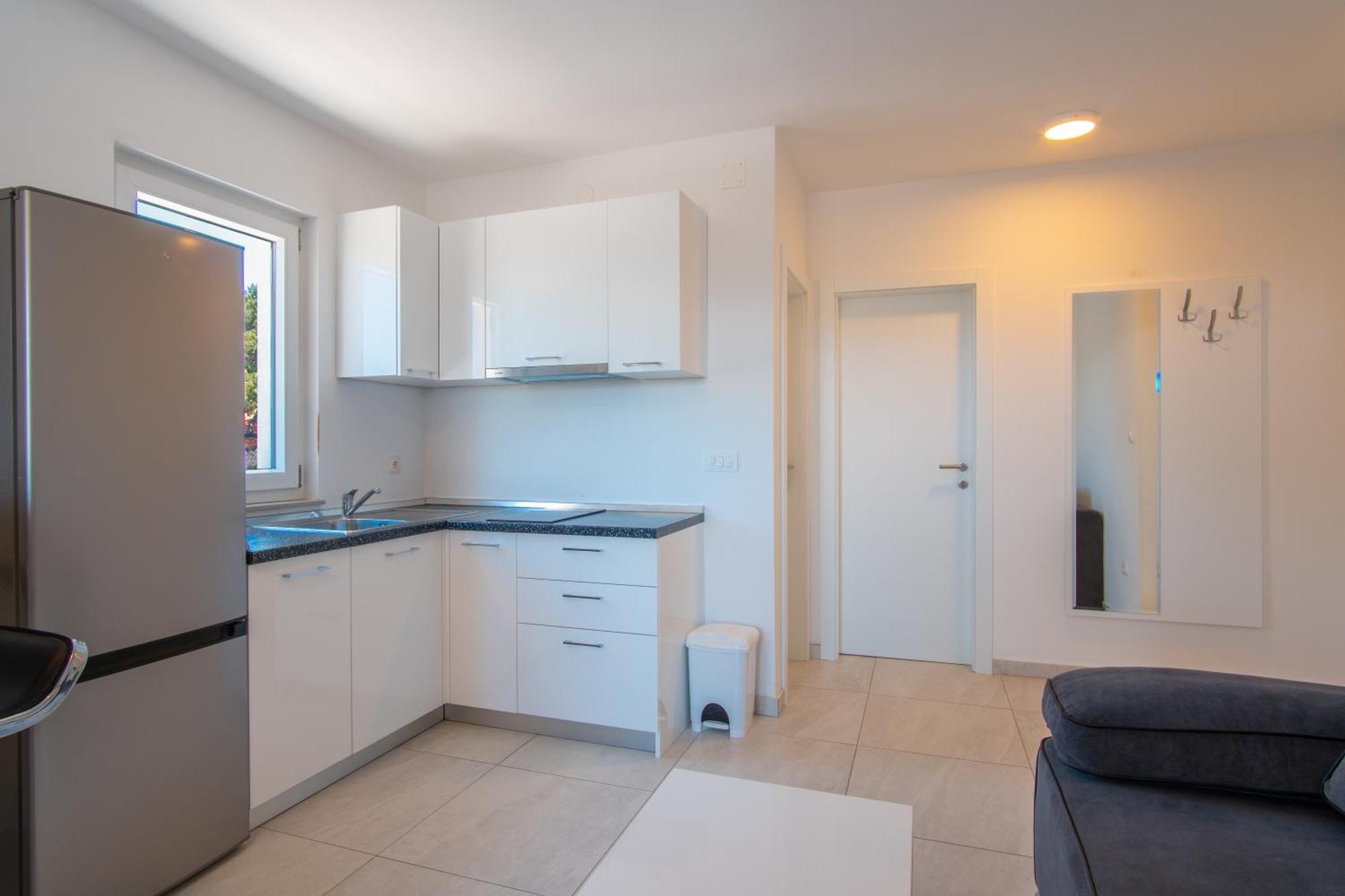 Luna Apartment